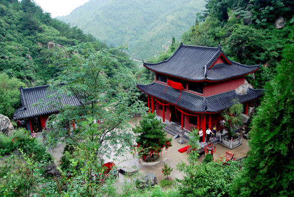 济南水帘峡风景区拓展训练基地